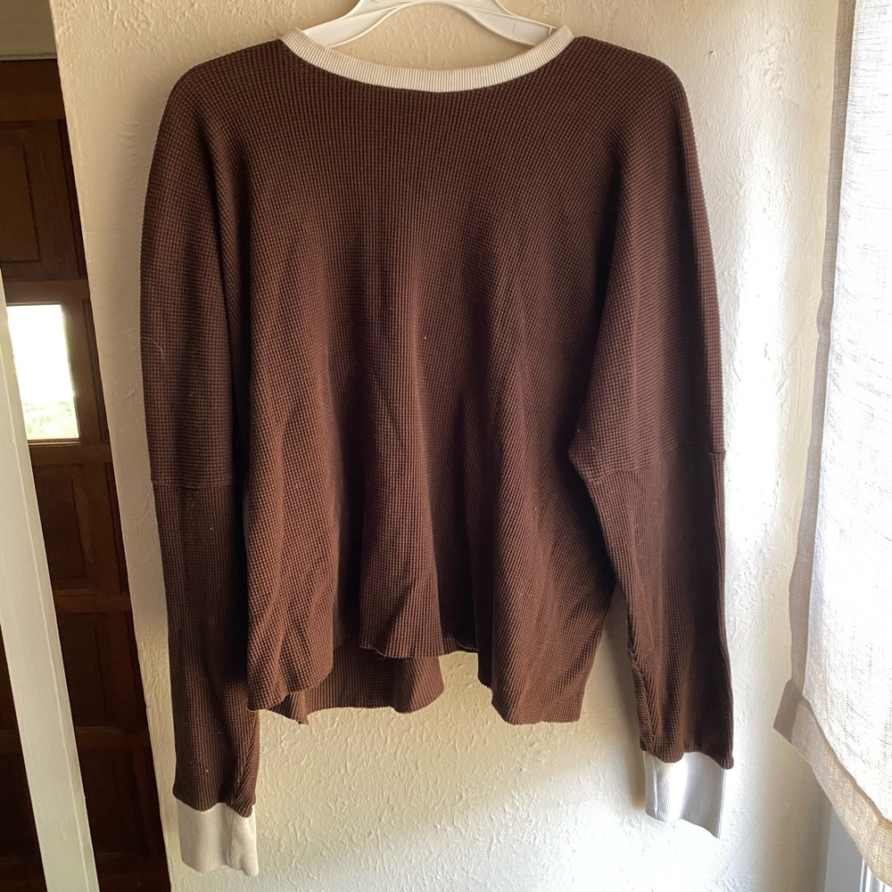 STATE the label thermal cuff tee